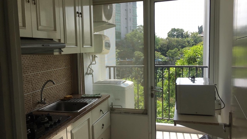 Disewakan apartemen Hamptons Park