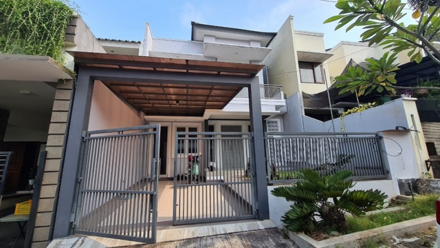 Disewakan Rumah Lingkungan Asri Lokasi Strategis Siap Huni Di Cinere