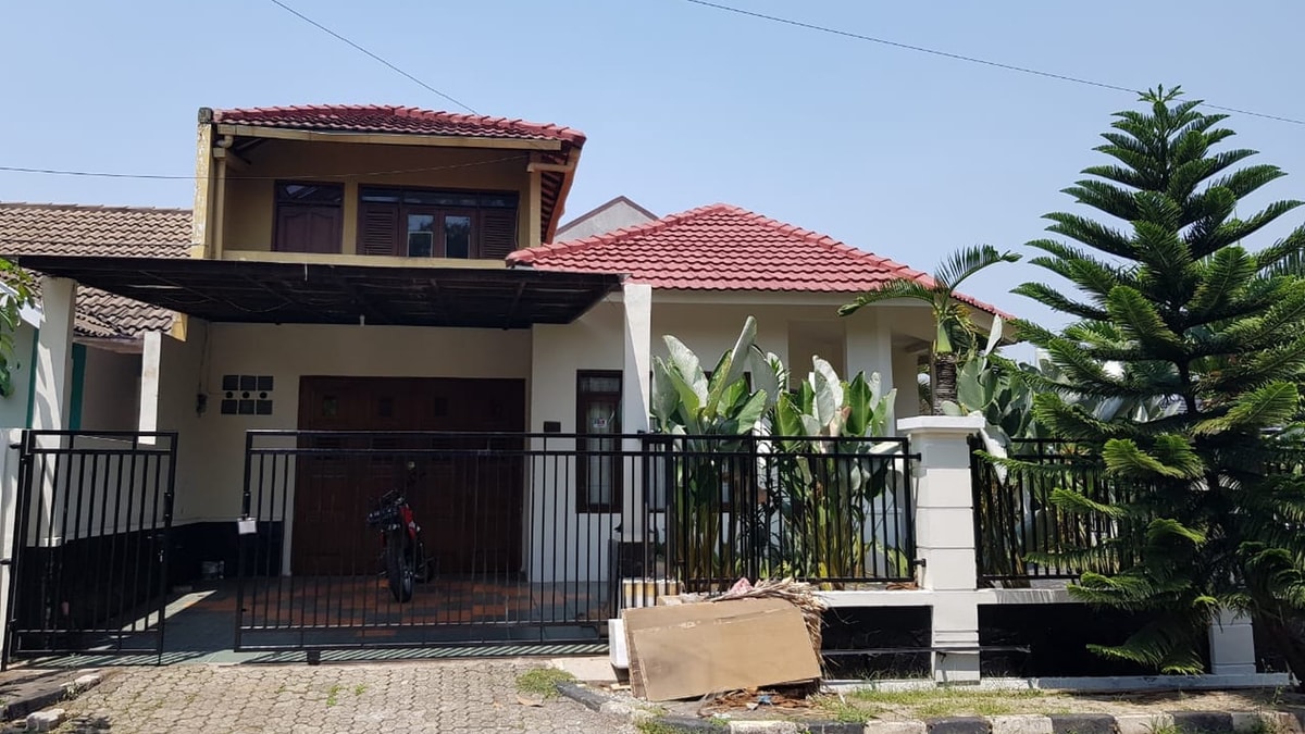 Disewakan Rumah Asri di Kawasan Cinere